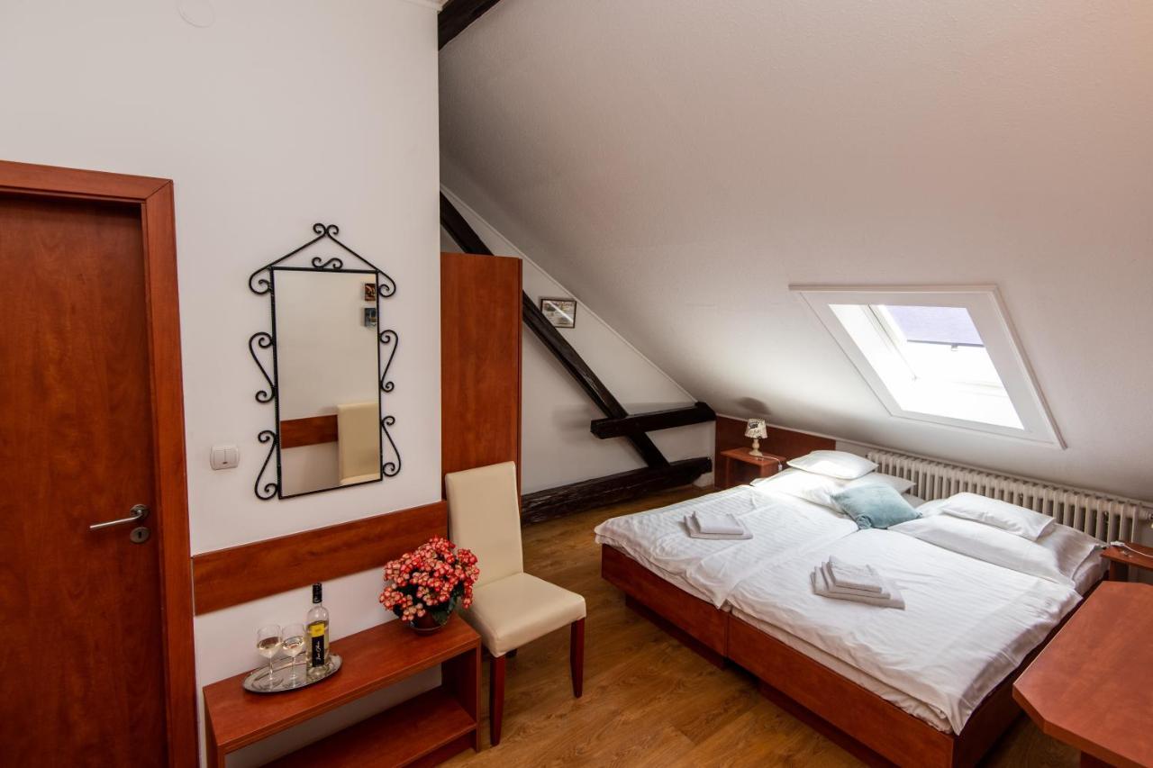 Bed and Breakfast Fényes Vinorium à Sopron Extérieur photo