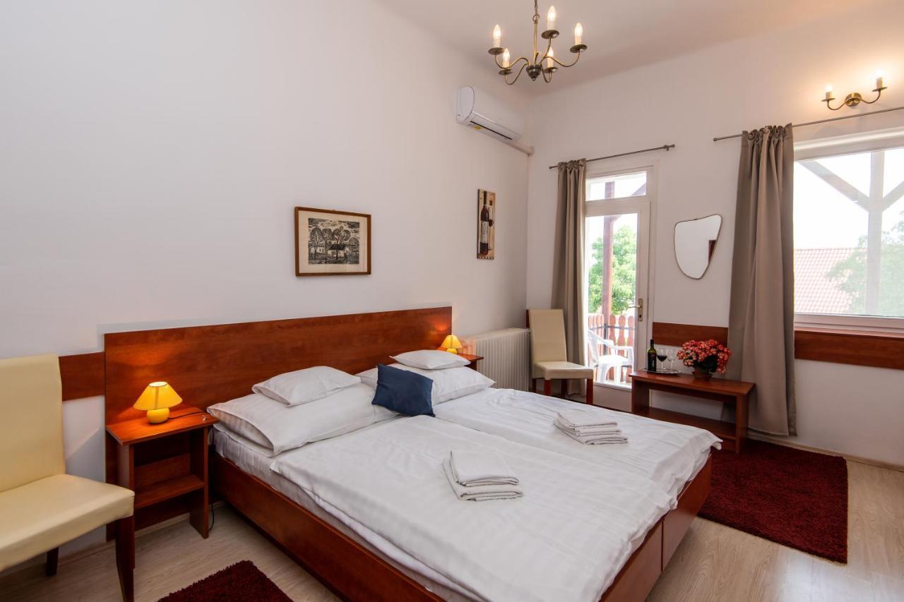 Bed and Breakfast Fényes Vinorium à Sopron Extérieur photo