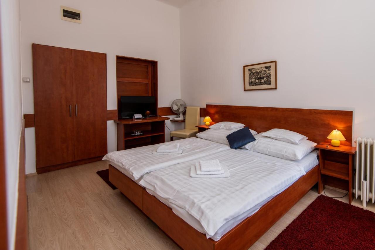 Bed and Breakfast Fényes Vinorium à Sopron Extérieur photo