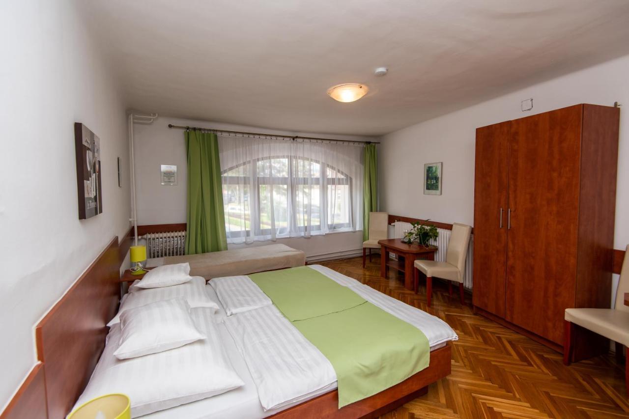 Bed and Breakfast Fényes Vinorium à Sopron Extérieur photo