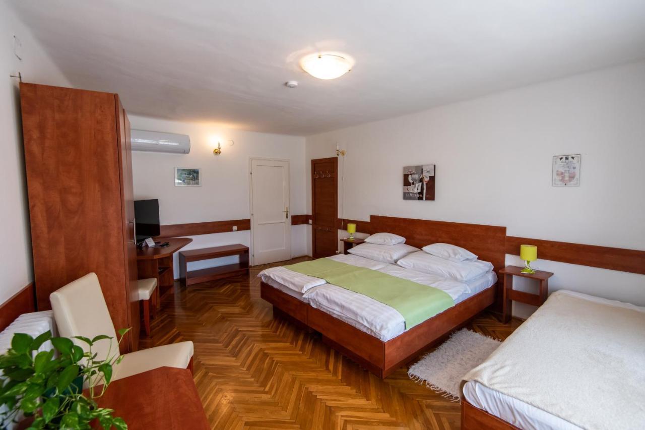 Bed and Breakfast Fényes Vinorium à Sopron Extérieur photo